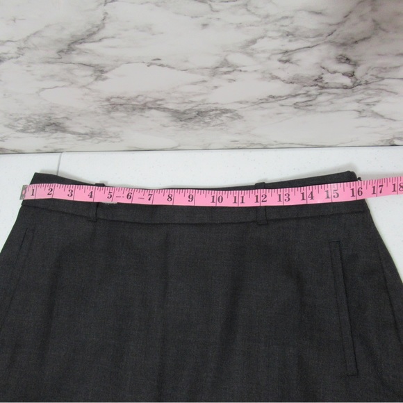 L.L. Bean Classic Fit Straight Wool Skirt Size 10 Petite Gray - Picture 9 of 12